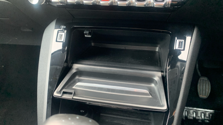 Peugeot 208 1.2 PureTech 100 Allure Premium 5dr Petrol Hatchback